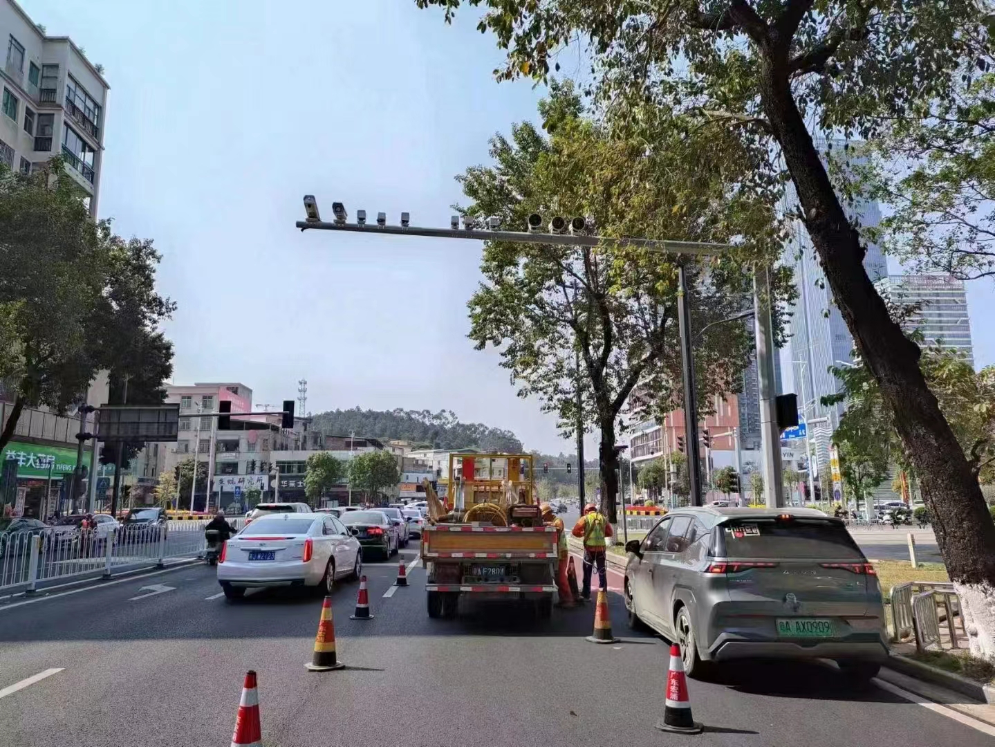 豐上光電環保補光燈助力廣州電警項目