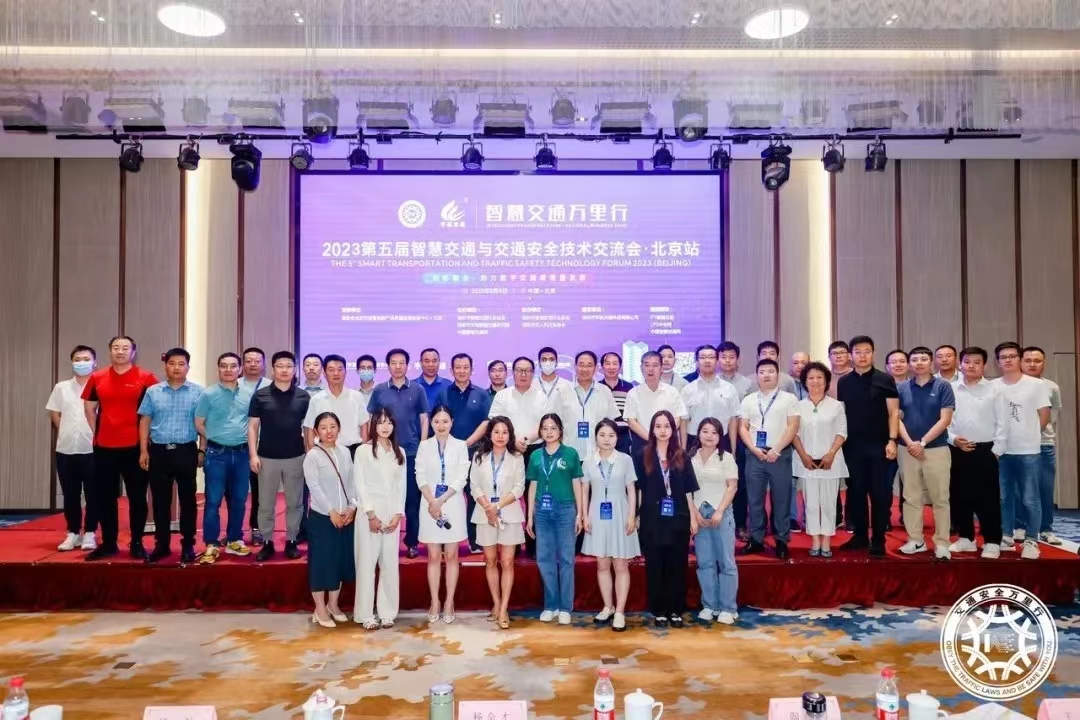 1686306232164463.jpg 4f3234fd8521026cb0302713103bf21.jpg